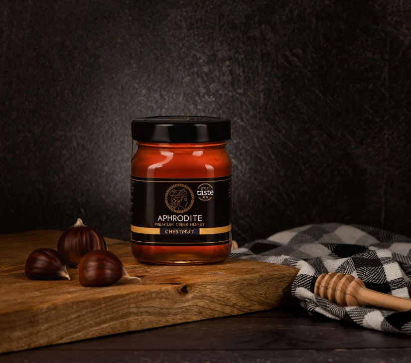 Aphrodite Chesnut Honey - Image 3