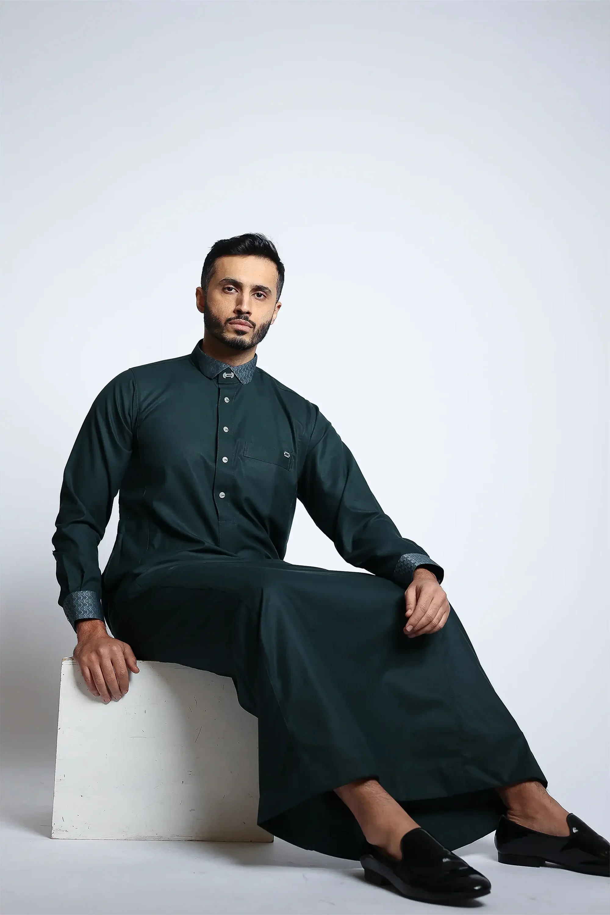 Storm Green Cutaway Thobe By Al noor- J153 - Image 8